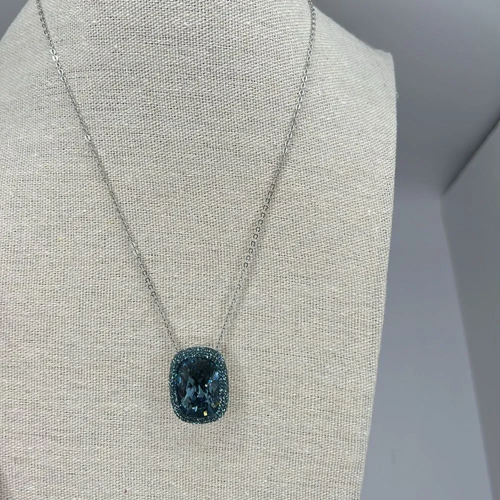 Swarovski Blue Crystal Necklace - Picture 2 of 5